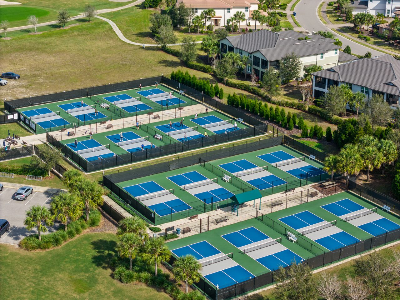 Country Club East photo 2