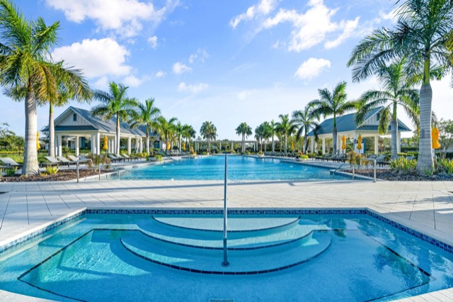 Lakehouse Cove at Waterside